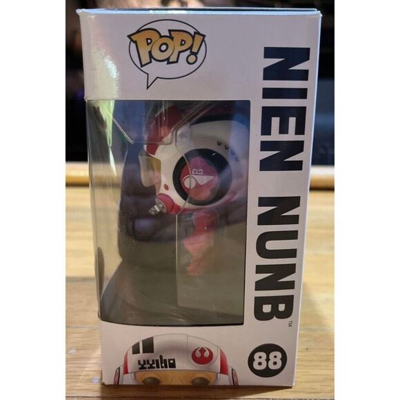 Funko Pop!: Star Wars: Nien Numb #88 (GameStop Exclusive) - Picture 3 of 6